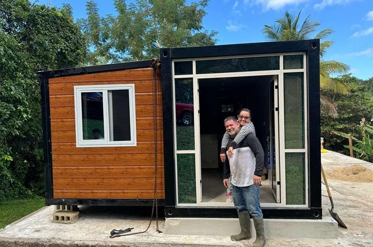 The Container Cottage that Realized a Dream in New Jersey