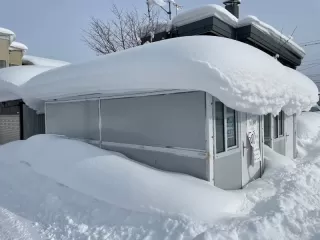 Folding Container House: The Future of Portable Architecture